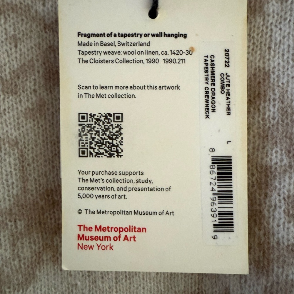 NWT New White + Warren Beige Crewneck Sweater Collab with Met Museum of Art - Picture 7 of 8